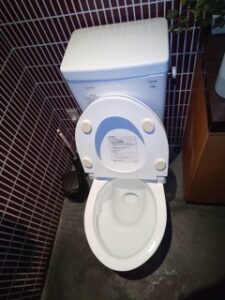 トイレ　つまり　便器脱着　高圧ポンプ　薬品洗浄