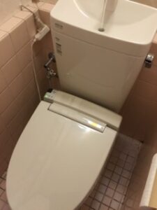 トイレ　交換　本体　水漏れ　タンク故障